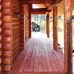 Красное масло для пола террасы Красное масло для пола террасы