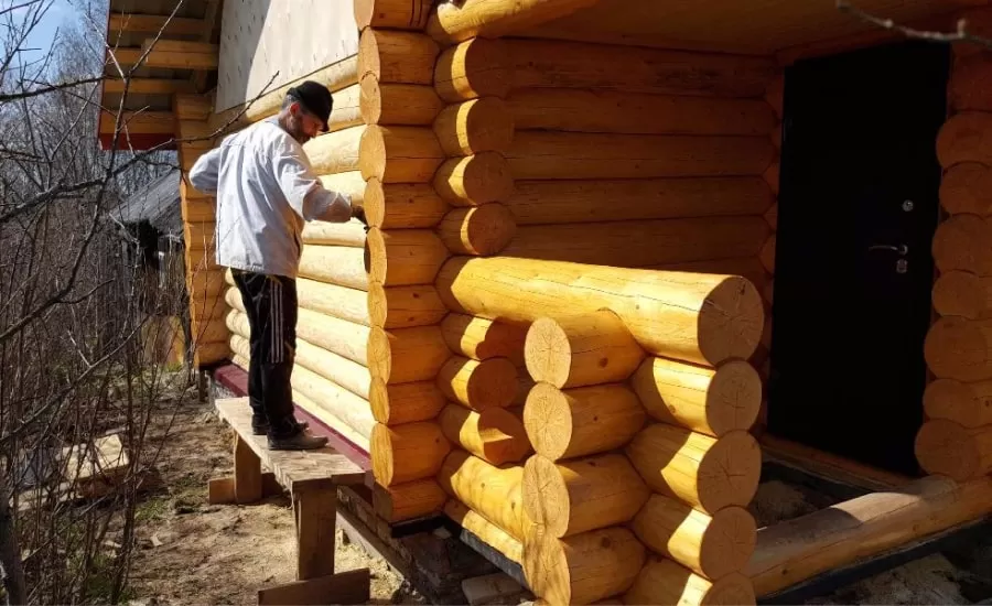 Как защитить торцы сруба от растрескивания?